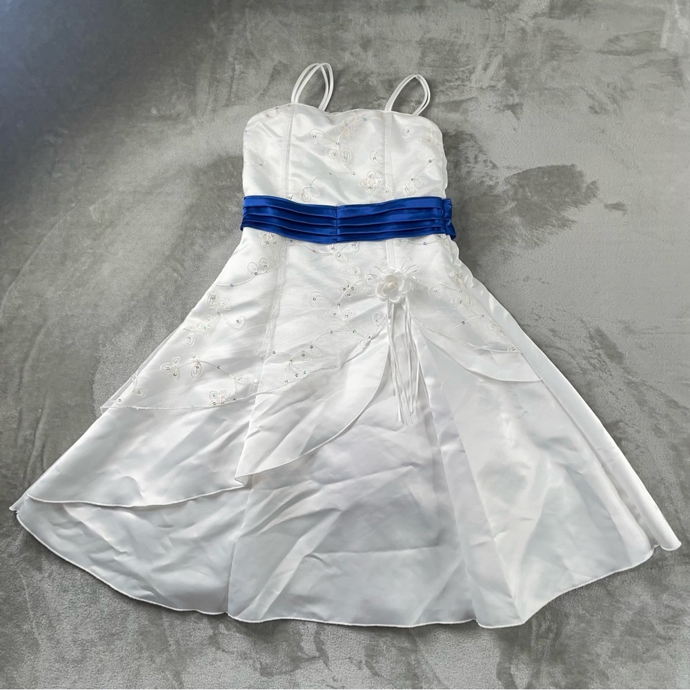 Girls Size 8 White Formal Flower Girl Dress Blue Satin Sash Spaghetti Straps